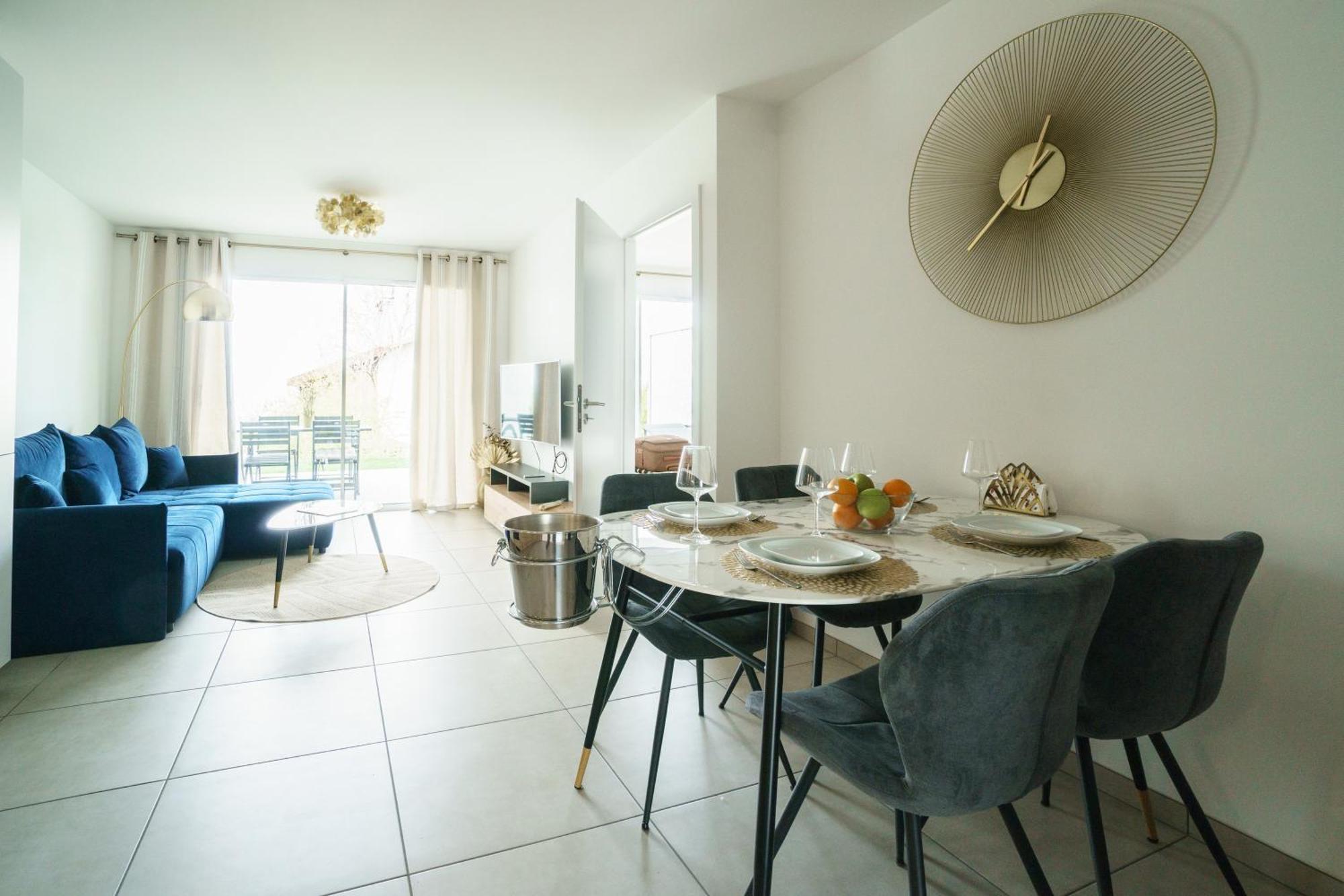 Royal Park Lake View Apartment Évian-les-Bains Dış mekan fotoğraf