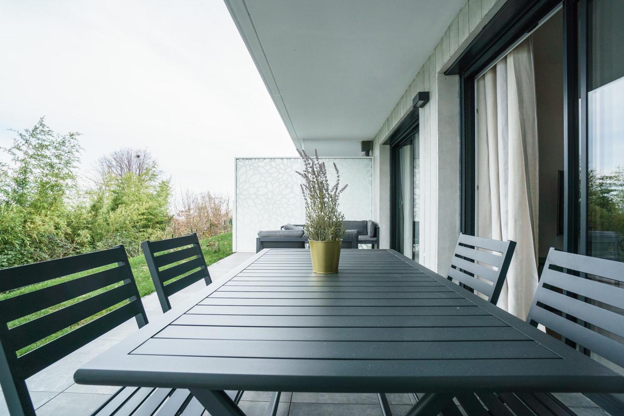 Royal Park Lake View Apartment Évian-les-Bains Dış mekan fotoğraf