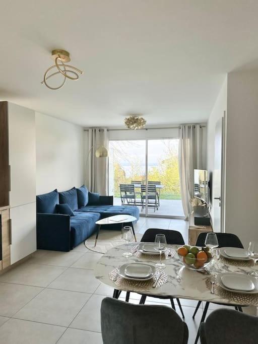 Royal Park Lake View Apartment Évian-les-Bains Dış mekan fotoğraf